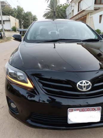 toyota-corolla-altis-18-sr-model-2009-big-7
