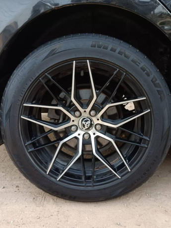 toyota-corolla-altis-18-sr-model-2009-big-5
