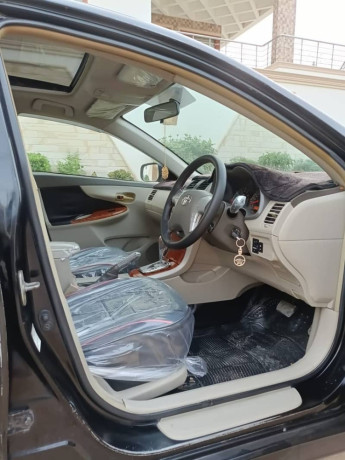 toyota-corolla-altis-18-sr-model-2009-big-14