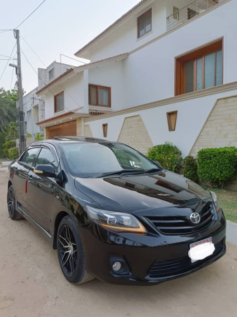toyota-corolla-altis-18-sr-model-2009-big-12