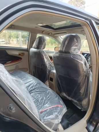toyota-corolla-altis-18-sr-model-2009-big-16