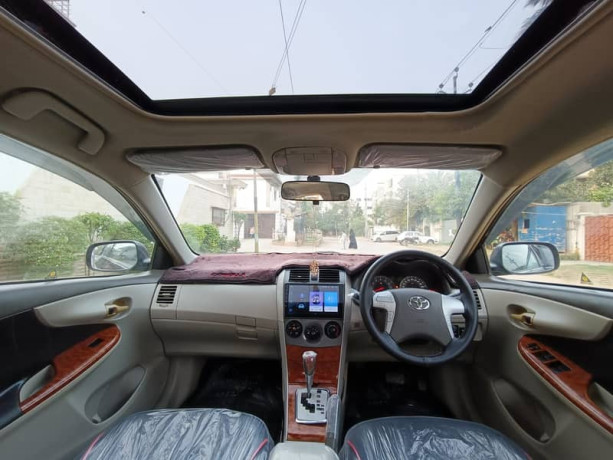 toyota-corolla-altis-18-sr-model-2009-big-1