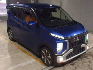 mitsubishi-ek-x-2022