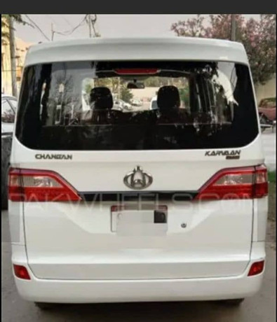 changan-karvaan-2022-as-like-new-big-1