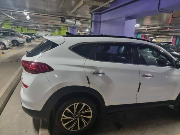 hyundai-tucson-awd-at-2022-nov-big-1