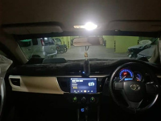 toyota-corolla-altis-2015