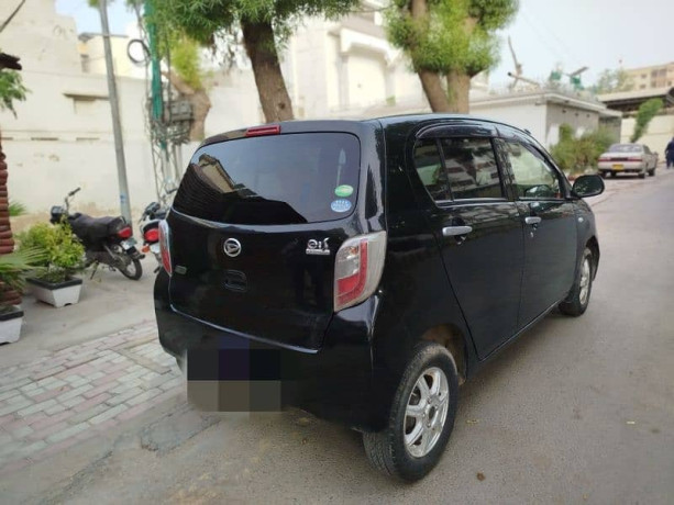 daihatsu-mira-2012-xpkg-big-4