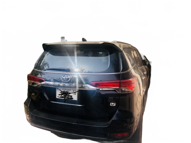 toyota-fortuner-27-vvti-big-0