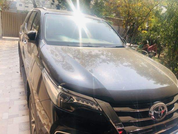 toyota-fortuner-27-vvti-big-1