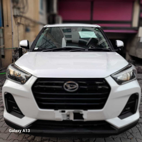 daihatsu-rocky-premium-big-1