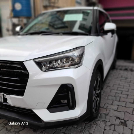 daihatsu-rocky-premium-big-2