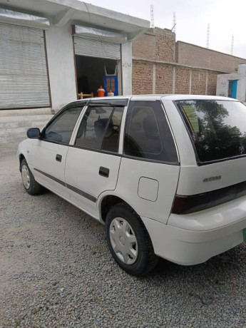 suzuki-cultus-for-sale-in-good-condition-big-5