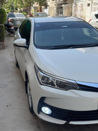 corolla-xli-automatic-big-4