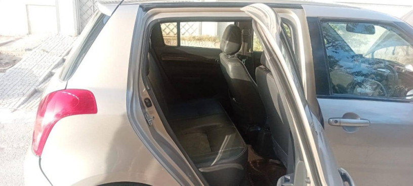 suzuki-swift-automatic-2019-1st-owner-genuine-body-big-6