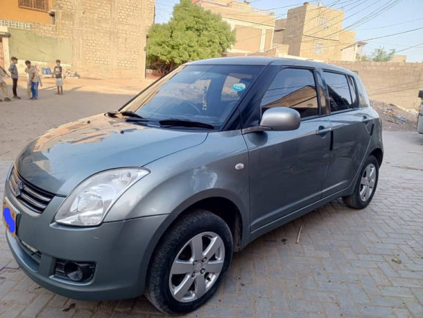 suzuki-swift-dlx-13-big-2