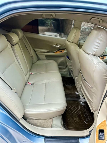 toyota-premio-2007-18-x-big-8