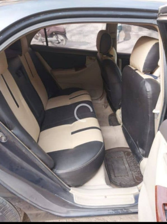 toyota-corolla-se-saloon-2005-big-6