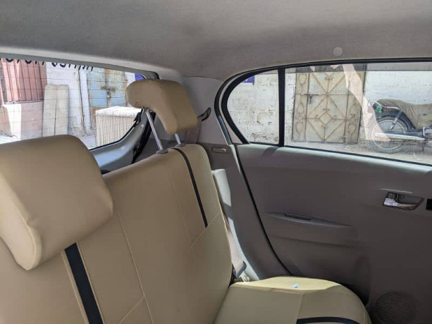 daihatsu-mira-2014-big-7