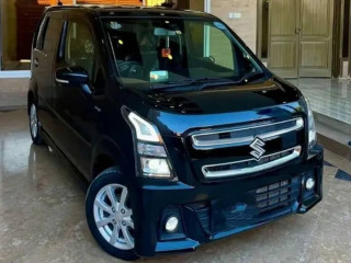 suzuki-wagoner-2021-black