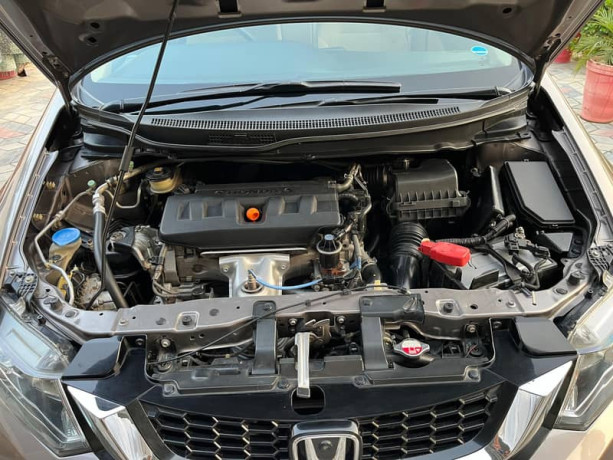 honda-civic-vti-oriel-prosmatec-18-i-vtec-2015-big-11