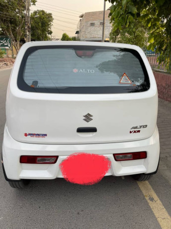 suzuki-alto-vxr-2022-white-big-10