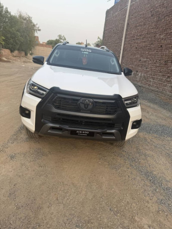 toyota-hilux-revo-2021-model-new-shape-big-2