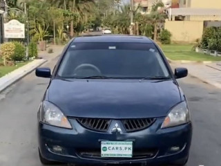 mitsubishi-lancer-2004