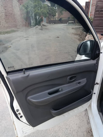 hyundai-santro-plus-model-big-6