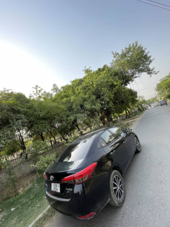 toyota-yaris-13-ativ-2020-big-4