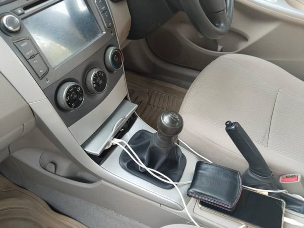 toyota-corolla-xli-2014-limited-edition-b-tob-big-11