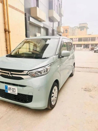 mitsubishi-ek-wagon-2021-big-2
