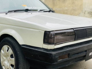 nissan-sunny-1987
