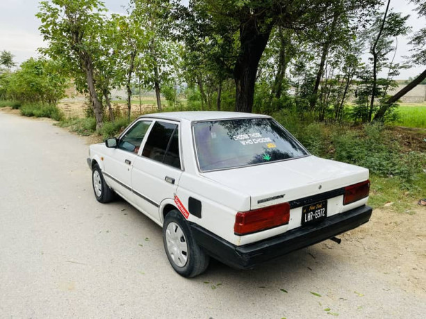 nissan-sunny-1987-big-5