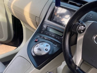toyota-prius-2010-14-special
