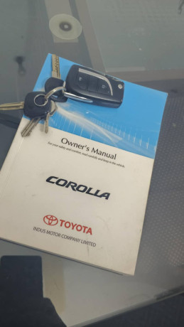 corolla-xli-2015-big-2