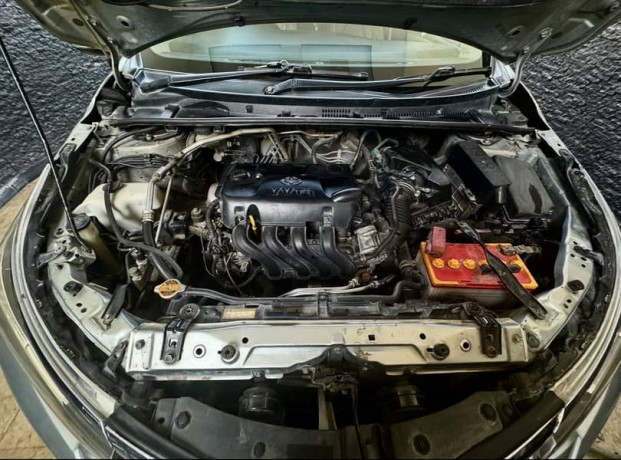 corolla-gli-uplifted-into-altis-16-big-7