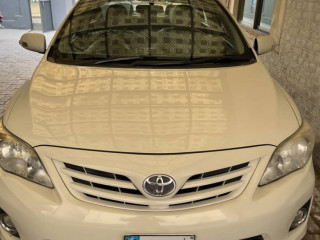 toyota-corolla-gli-2013