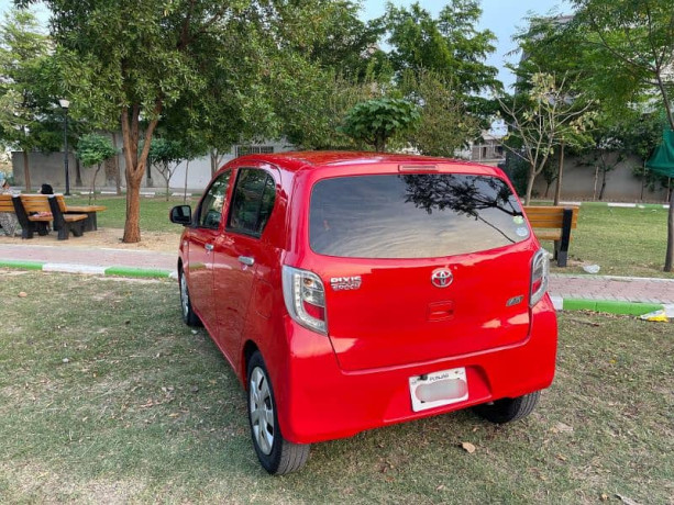 daihatsu-mira-2013-big-3