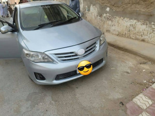 toyota-corolla-gli-2014