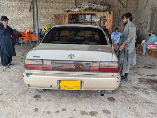 toyota-corolla-1999