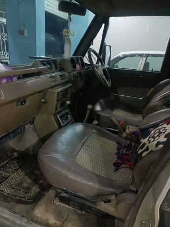mitsubishi-pajero-1986countect-nmbe03340028432-big-2
