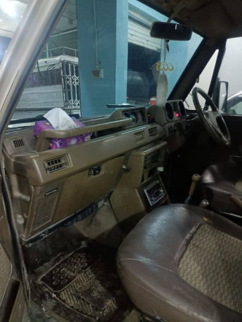 mitsubishi-pajero-1986countect-nmbe03340028432-big-3