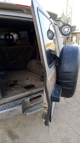 mitsubishi-pajero-1986countect-nmbe03340028432-big-1