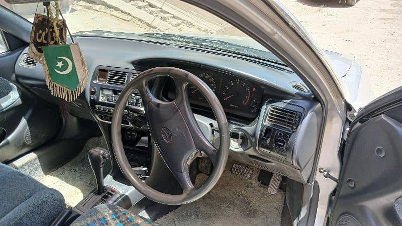 toyota-corolla-1994-big-4