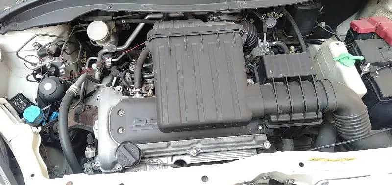 suzuki-swift-2012-big-5