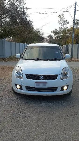 suzuki-swift-2012-big-2