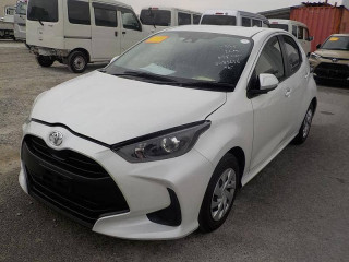 toyota-yaris-japanes