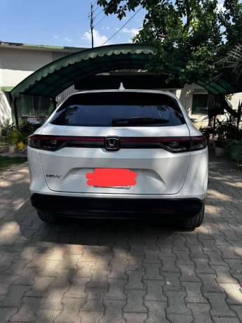 honda-hr-v-vti-2023-big-14