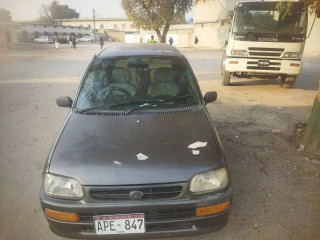 daihatsu-cuore-2007