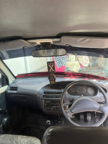 daihatsu-cuore-2003-big-4
